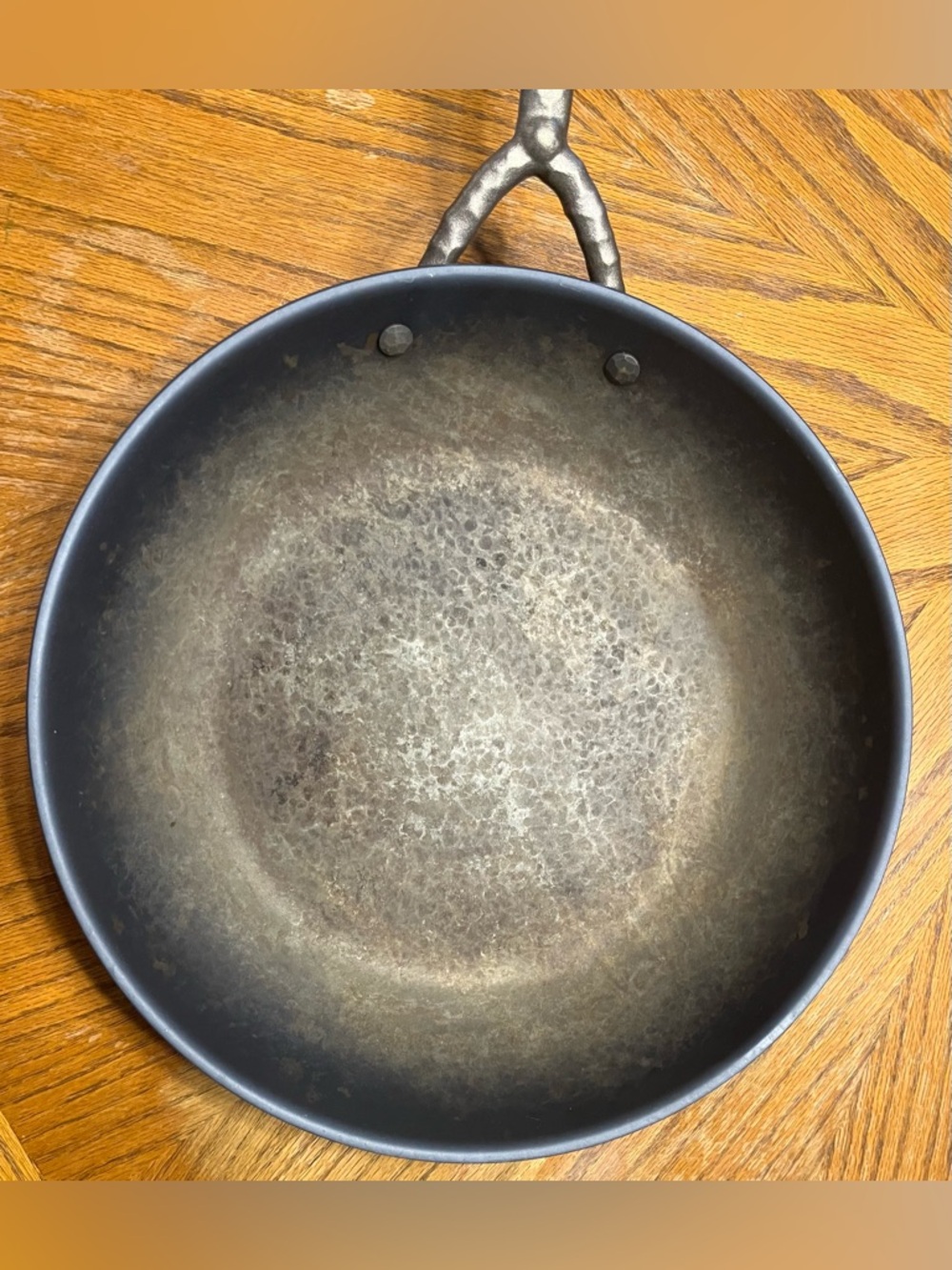 Alva Artist 11” Hammered Carbon Steel Finish Pre-Seasoned Frying Pan | Oven Safe - Picture 14 of 15
